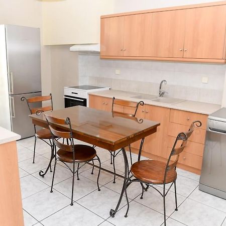 Aposperite Apartment Kalamata Luaran gambar