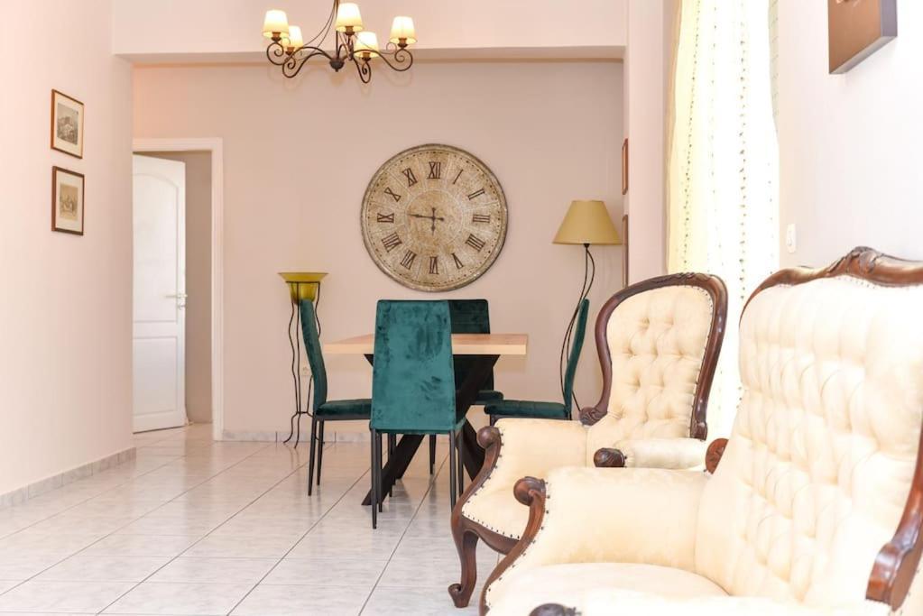 Aposperite Apartment Kalamata Luaran gambar